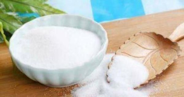 白色衣物有效除锈的一个小妙招