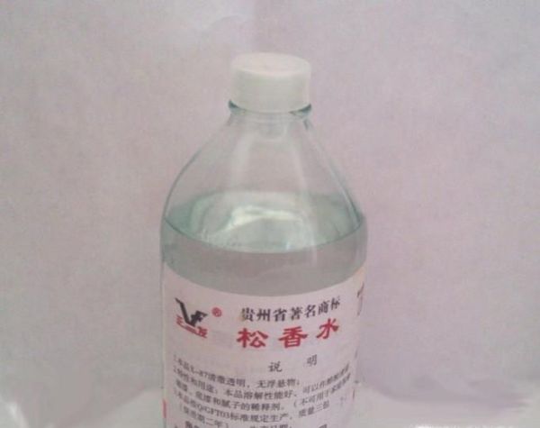 白色衣服油渍怎么洗