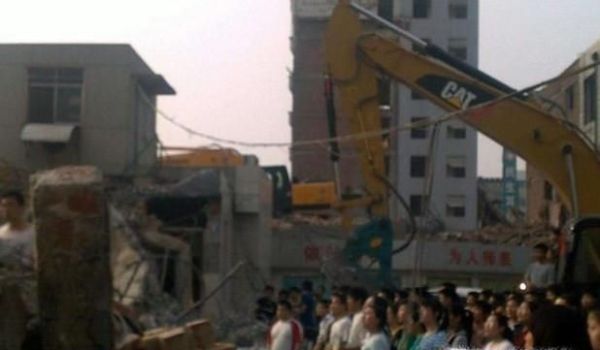 房子被强拆该怎么办