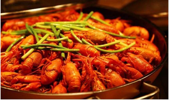 小龙虾可以和韭菜一起吃吗
