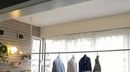 阴雨天衣服洗过有馊味怎么办