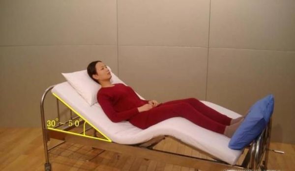 拔牙之后需要注意些什么？