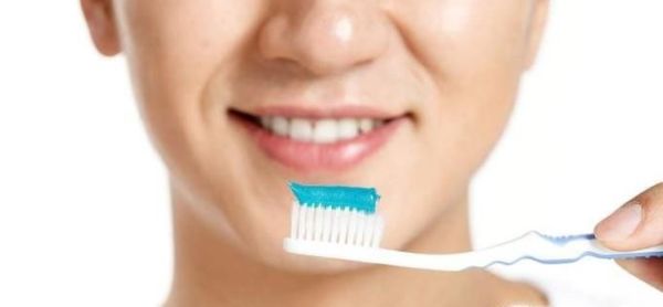 拔牙之后需要注意些什么？