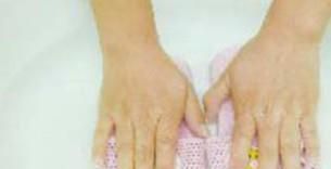 清洗拖鞋的巧妙方法