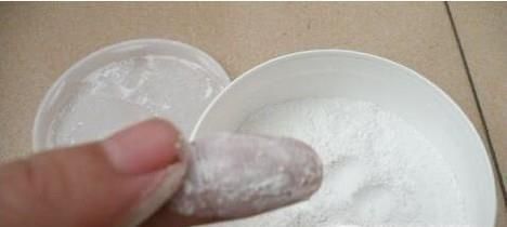 天气这么热, 长了痱子怎么办