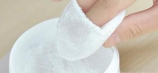 天气这么热, 长了痱子怎么办