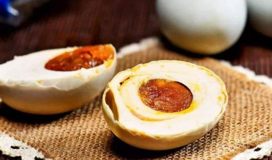 鹅蛋不能和什么蔬菜一起吃