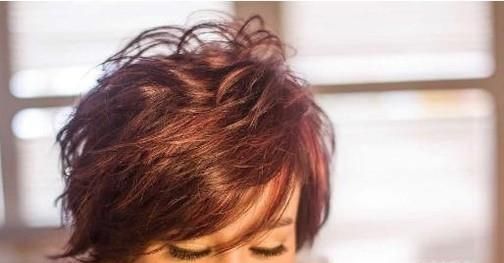 被嘲笑剪的短发太丑该怎么应对？