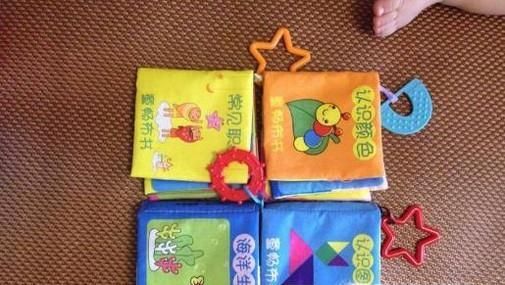 怎么给宝宝选购棉布做成的布书？