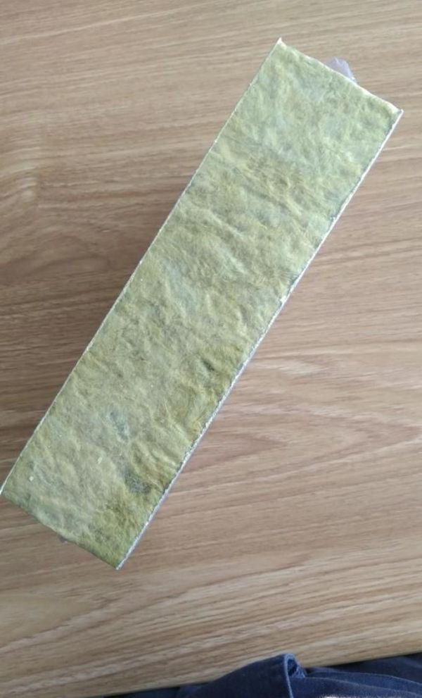 如何分辨岩棉的好坏