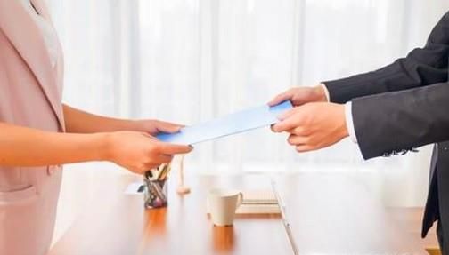 脸皮薄的人会显现出哪些表现？