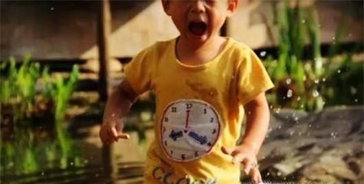 孩子遇到恐袭该如何自救？