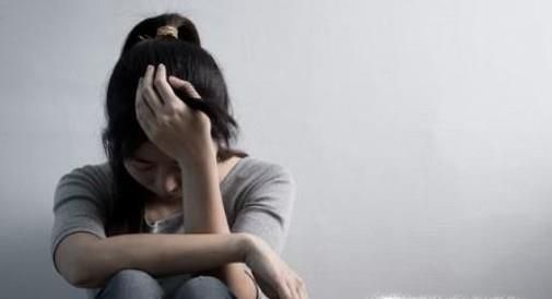 一个人性格古怪表现在哪些方面？