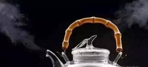 关于喝水影响身体健康的不良习惯有哪些？