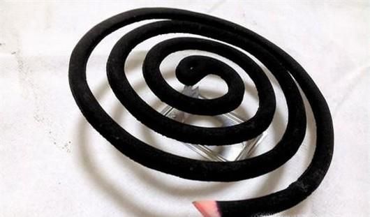 被蜱虫叮咬后怎么办？夏季如何防止被蜱虫叮咬？