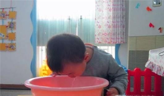 孩子夏季烫伤之后如何正确处理？