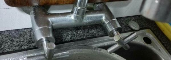 怎么拆卸水龙头