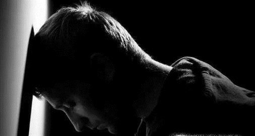 为什么很多人走投无路的时候会报复社会？