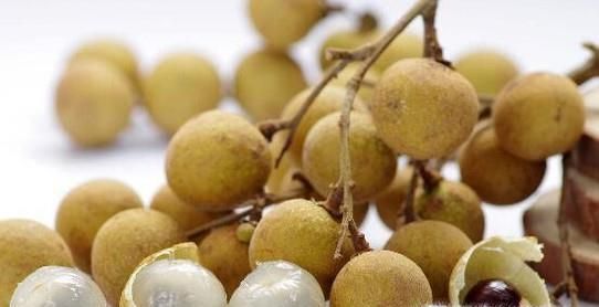 晚上失眠怎么办？失眠吃什么食物好