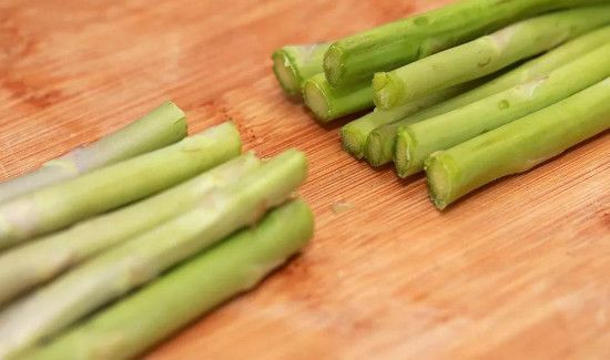 芦笋炒多长时间能熟