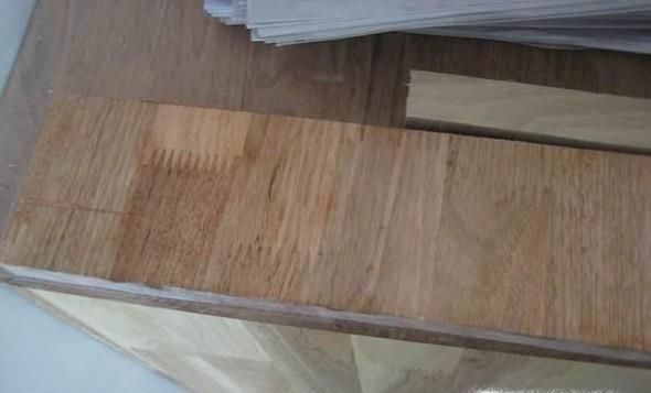 买地板的时候怎么选择？