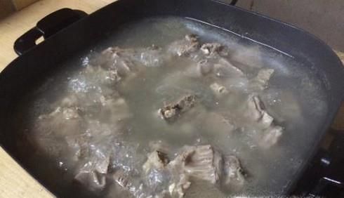 教你如何辨别老鼠肉假冒的羊肉