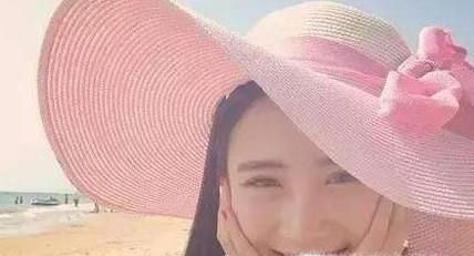 怎样拍照显脸小？