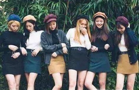 怎样拍照显脸小？