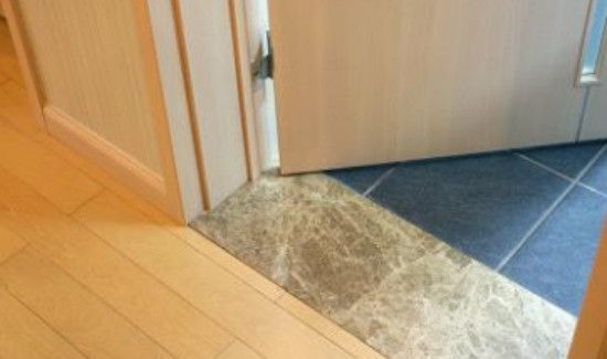 门套发霉烂了怎么翻新