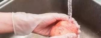 如何洗毛桃更干净？