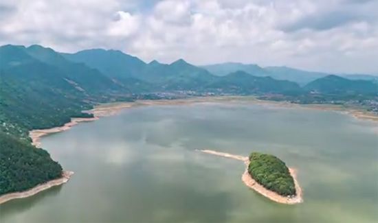 以城区西北福山得名的是哪个城市