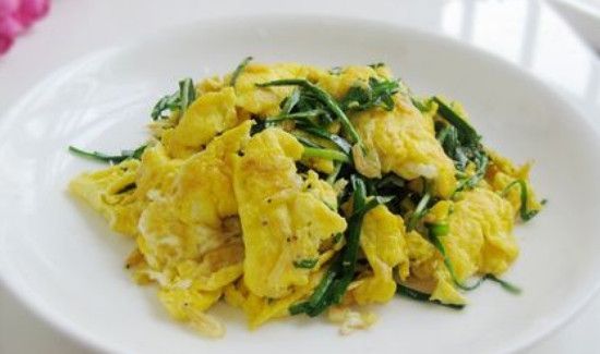 韭菜可以炒鹅蛋吗