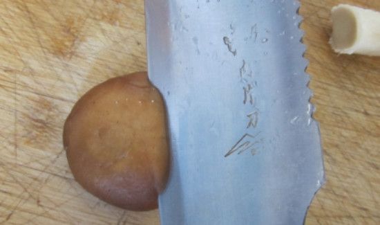 香菇花刀怎么切花