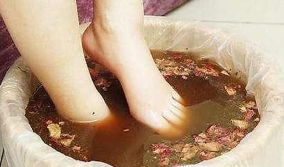 崴脚后如何应急处理，以及后续恢复