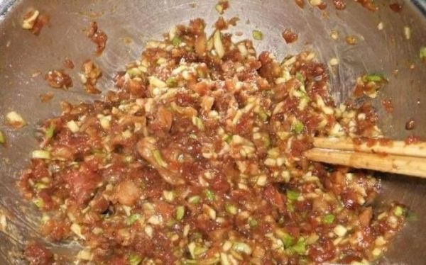 如何包饺子：西葫芦鲜肉饺子