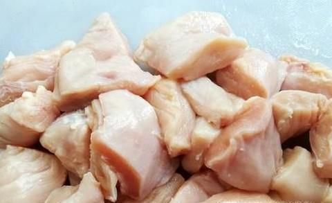 鸡肉焯水的方法