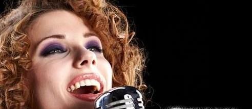 五音不全、声音不好听，怎么学唱歌呢？