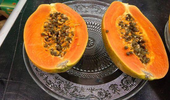 木瓜尾部烂了可以吃吗