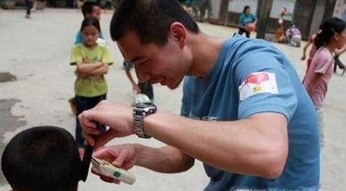 去虱子卵最简单的方法，小孩有头虱子怎么去除