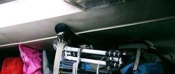 如何在乘坐火车时安全摆放行李