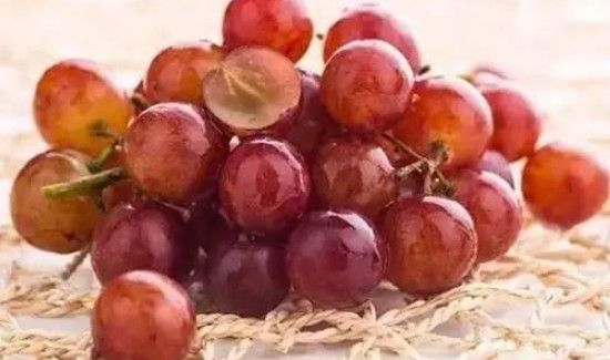 无籽葡萄对身体有害吗