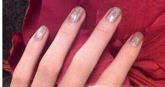 有了灰指甲,用花椒蒜醋液治好