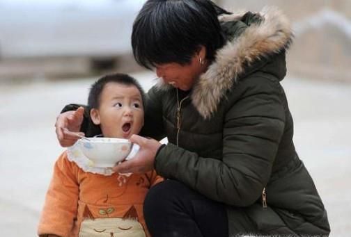 老人照顾孩子应该注意哪些方面？