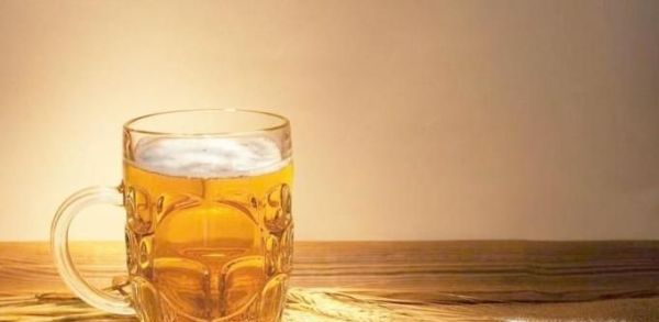 除冰箱异味的技巧