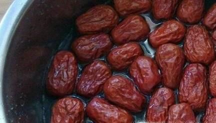 端午节包粽子的方法与步骤