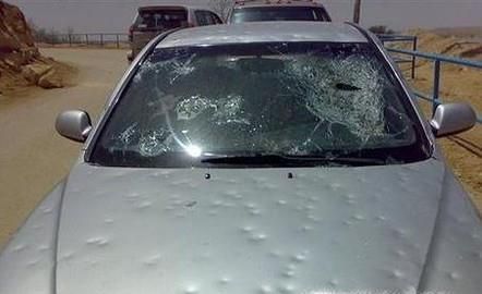 车被冰雹砸了怎么修