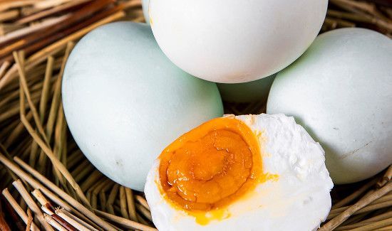 咸鸭蛋一般腌制多久可以吃