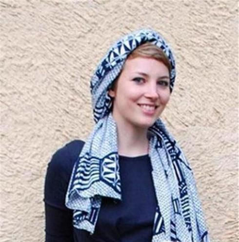 纱巾披肩防晒方法