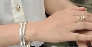 戴银手镯的好处