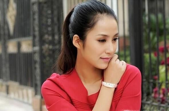 戴银手镯的好处